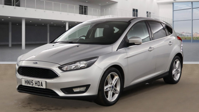 FORD FOCUS 1.5 TDCi Zetec (2015/15)