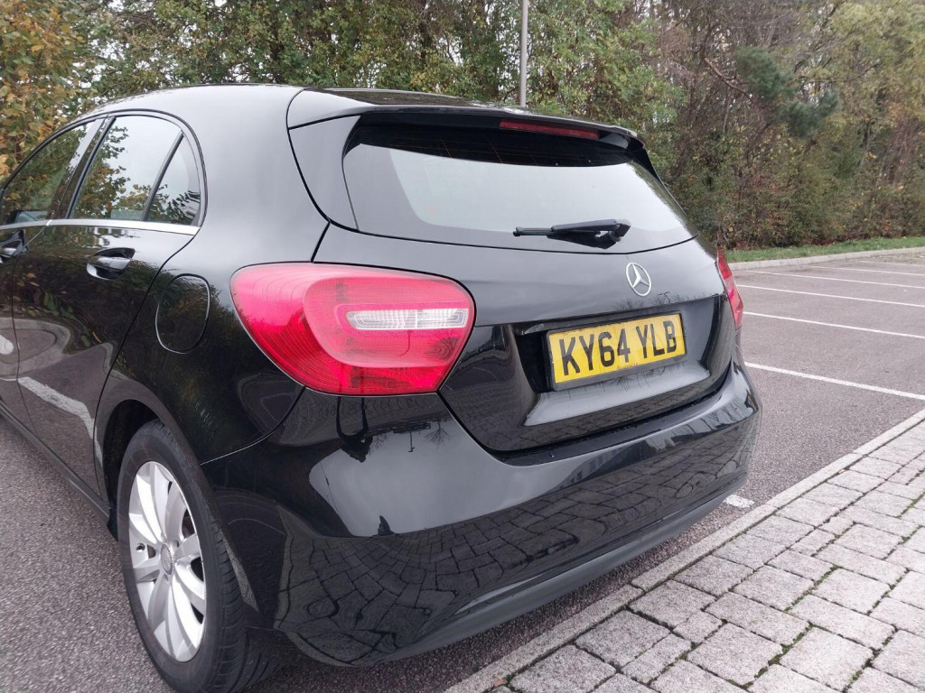 MERCEDES-BENZ A CLASS