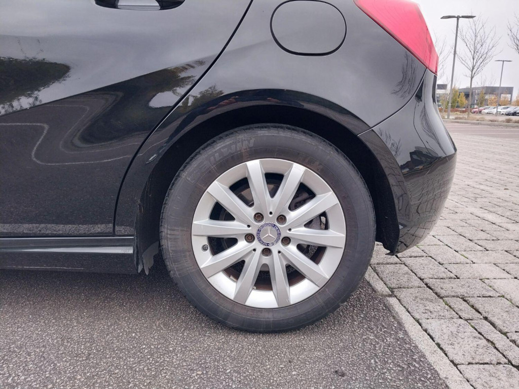 MERCEDES-BENZ A CLASS