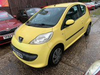 PEUGEOT 107