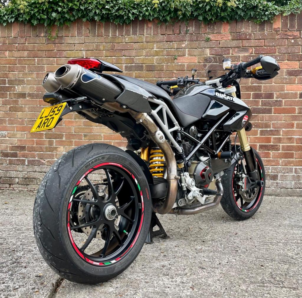 DUCATI Hypermotard