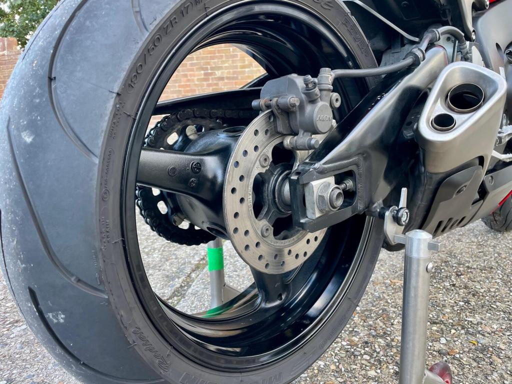 HONDA CBR1000RR Fireblade