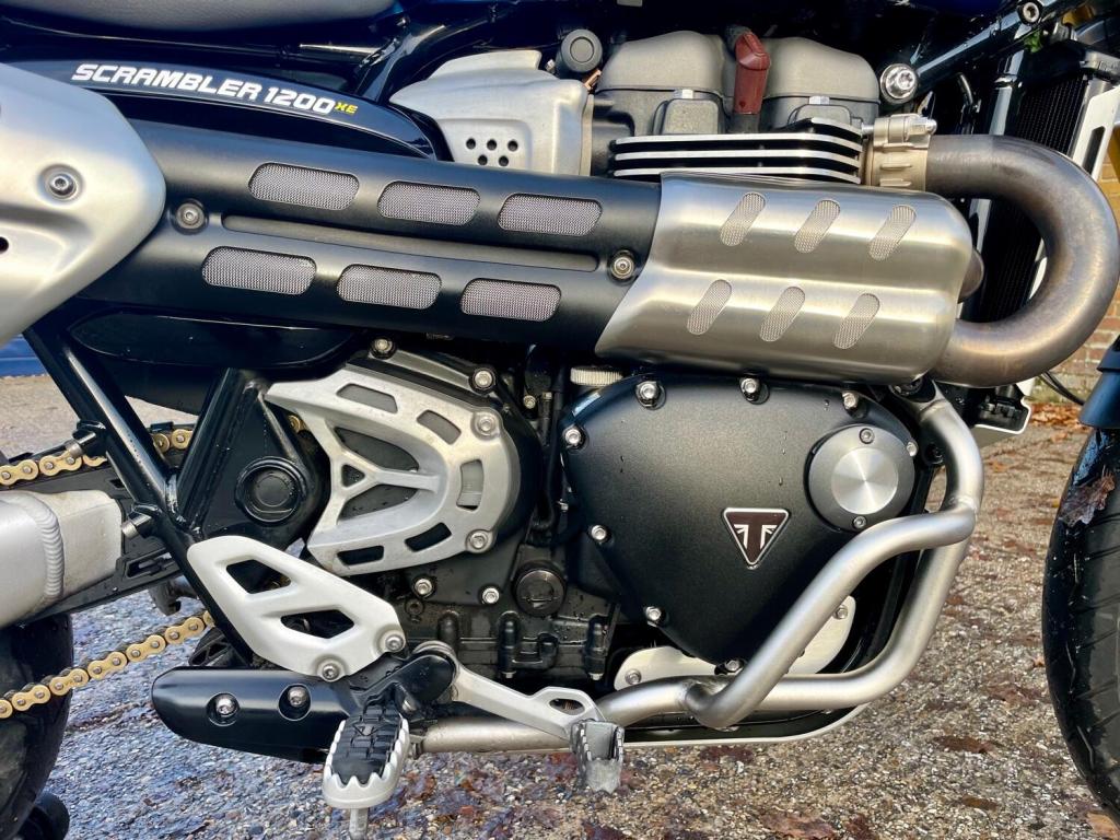 TRIUMPH SCRAMBLER 1200