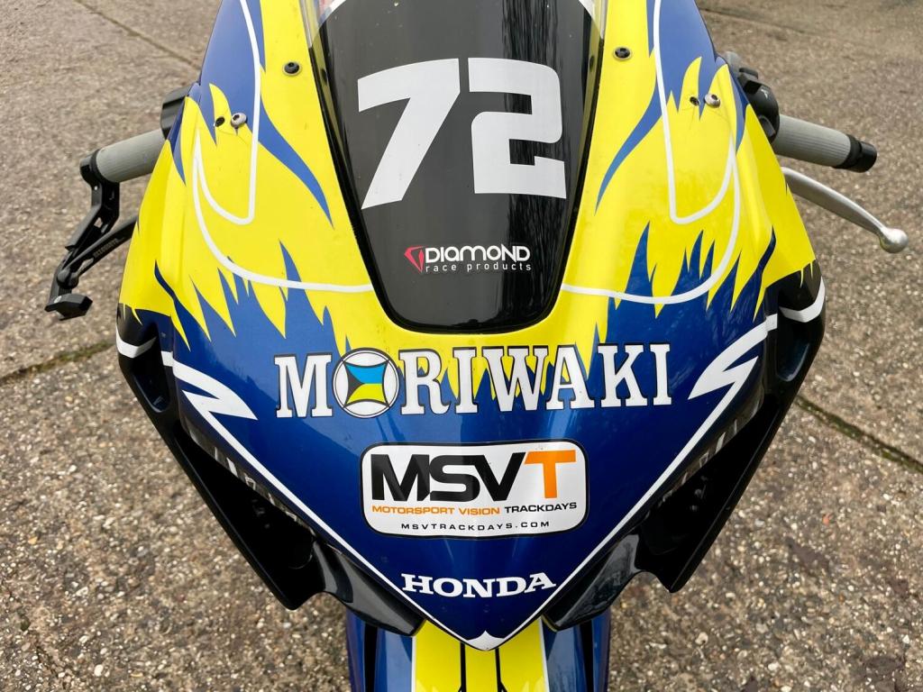 HONDA CBR1000RR Fireblade