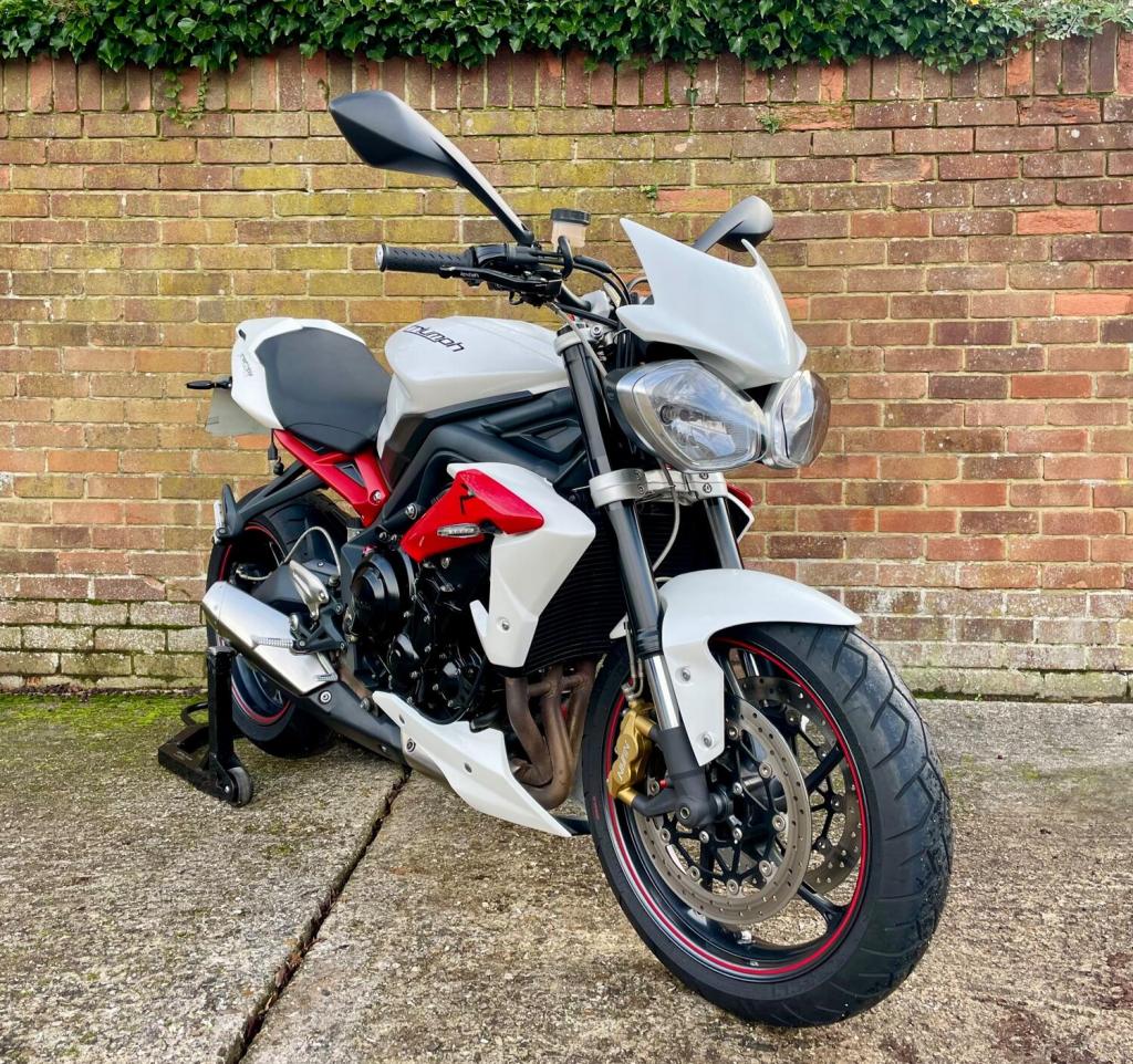 View TRIUMPH STREET TRIPLE 765   