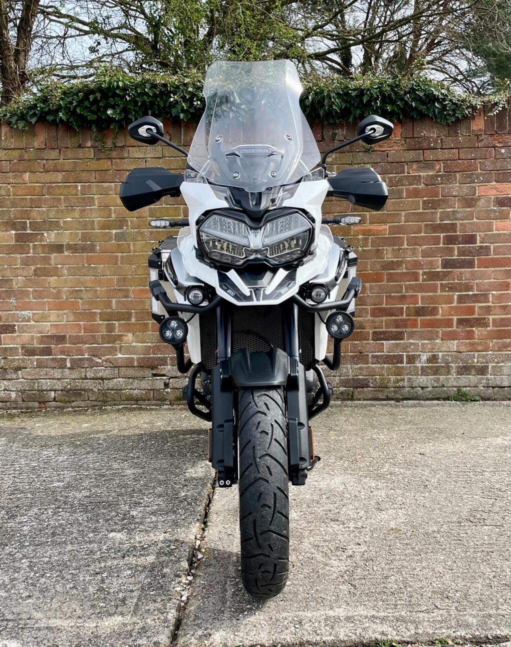 TRIUMPH TIGER 1200