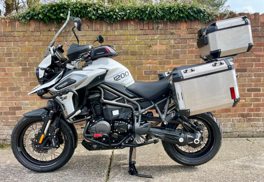 View TRIUMPH TIGER 1200   
