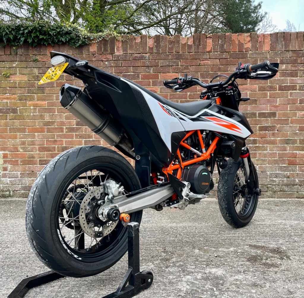 KTM 690 SMC R