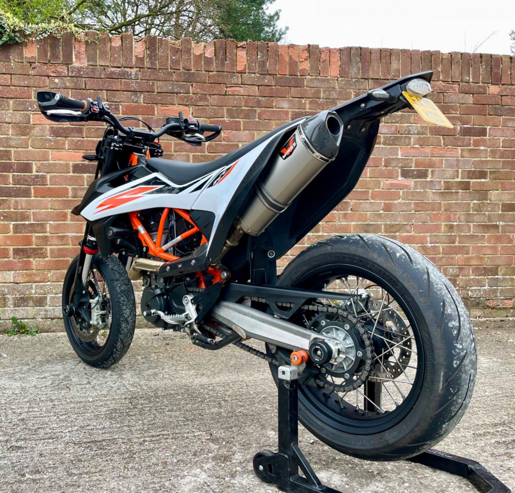 KTM 690 SMC R