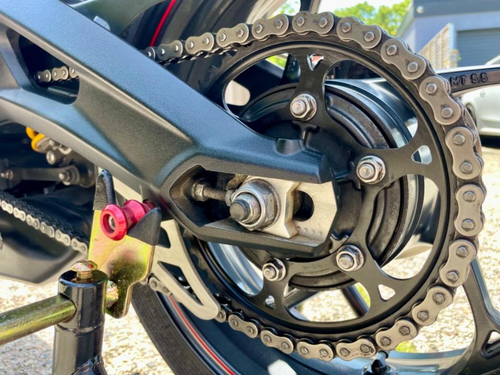 TRIUMPH STREET TRIPLE 765