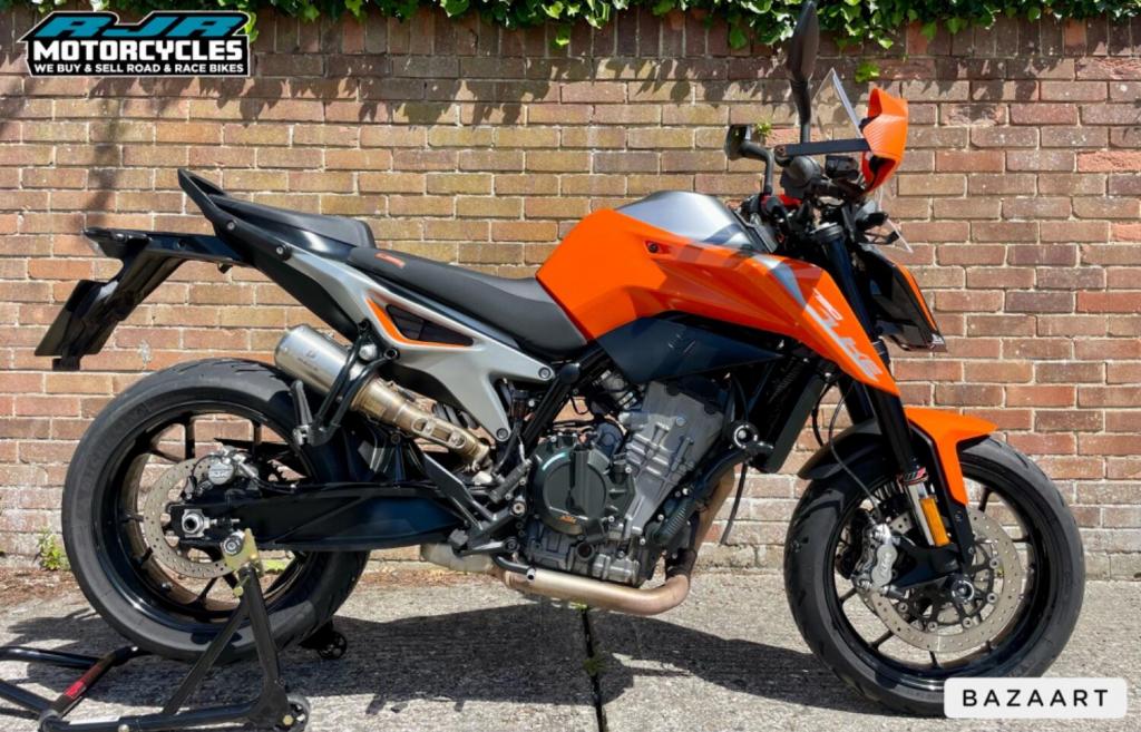 View KTM 790 DUKE 