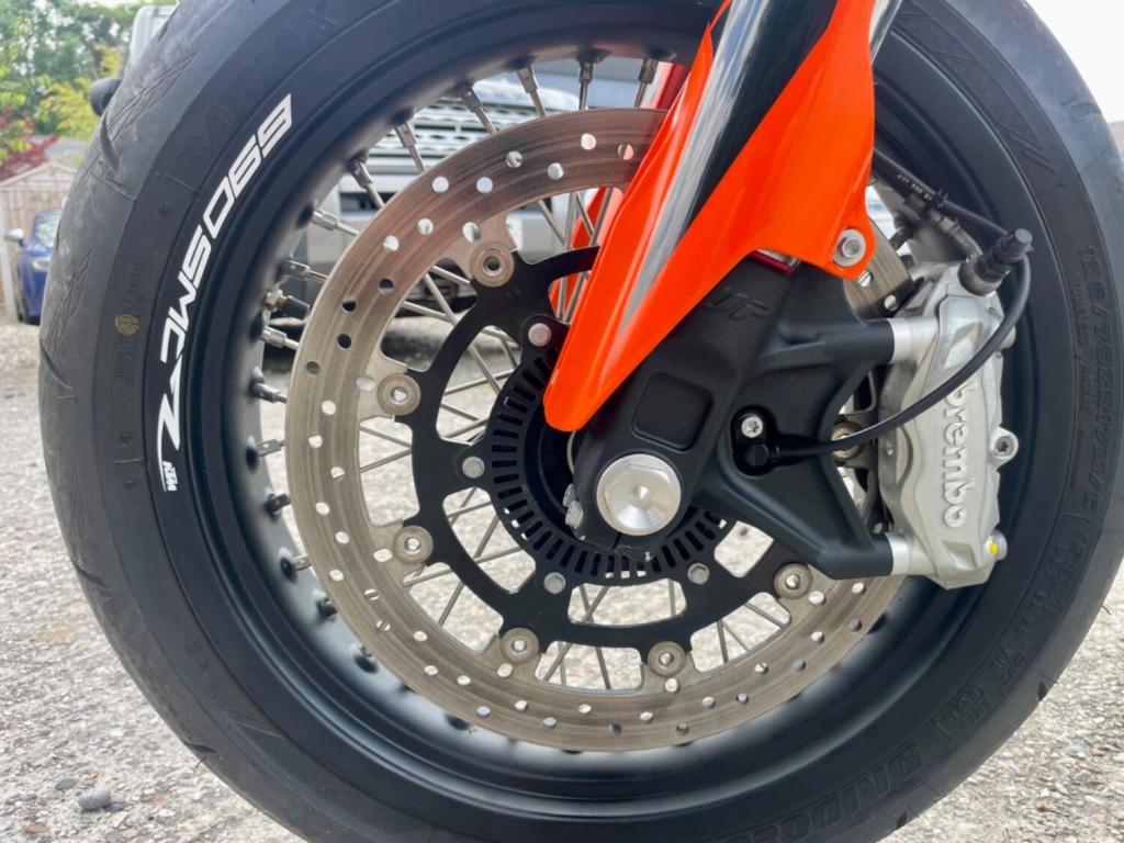 KTM 690 SMC R