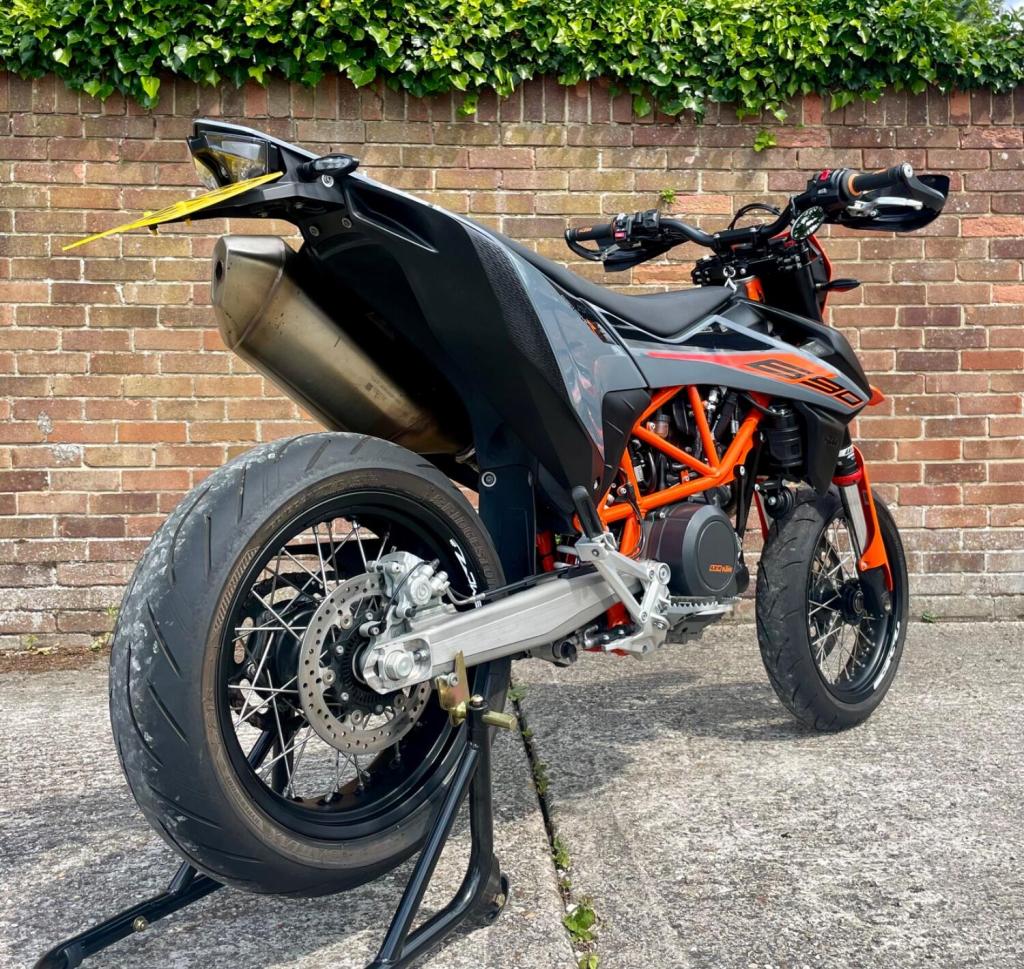 KTM 690 SMC R