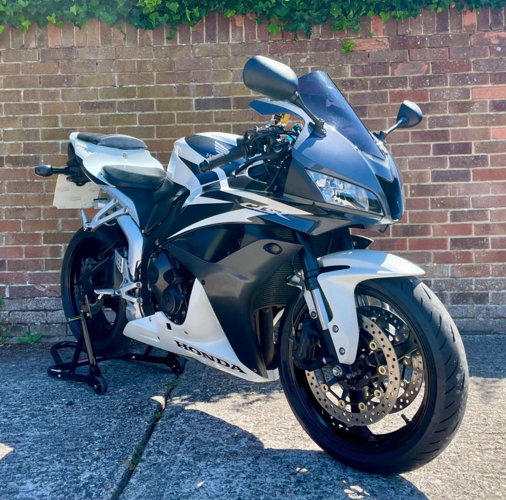 HONDA CBR600RR