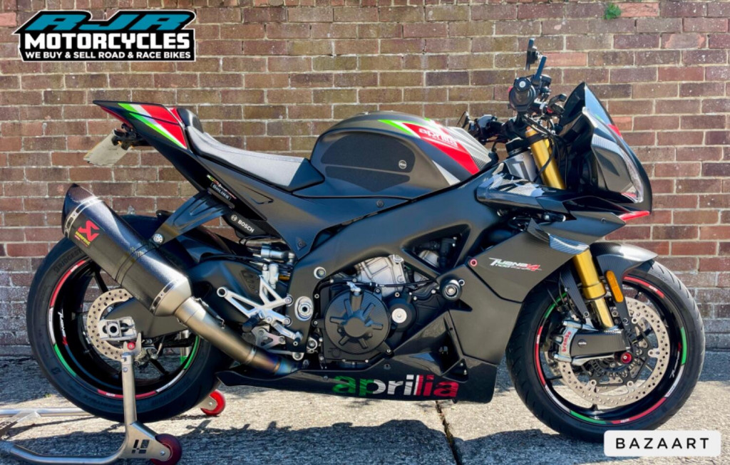 View APRILIA Tuono 1100 V4 