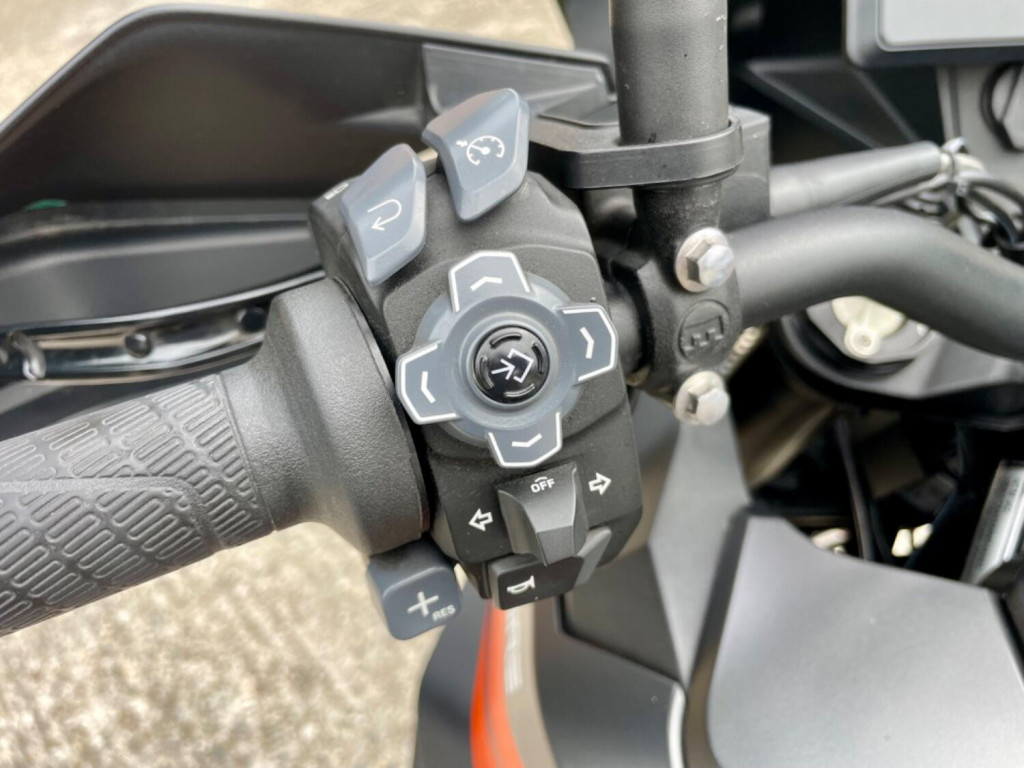 KTM 1290 SUPER ADVENTURE