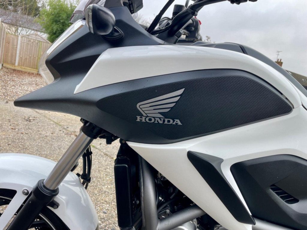 HONDA NC700