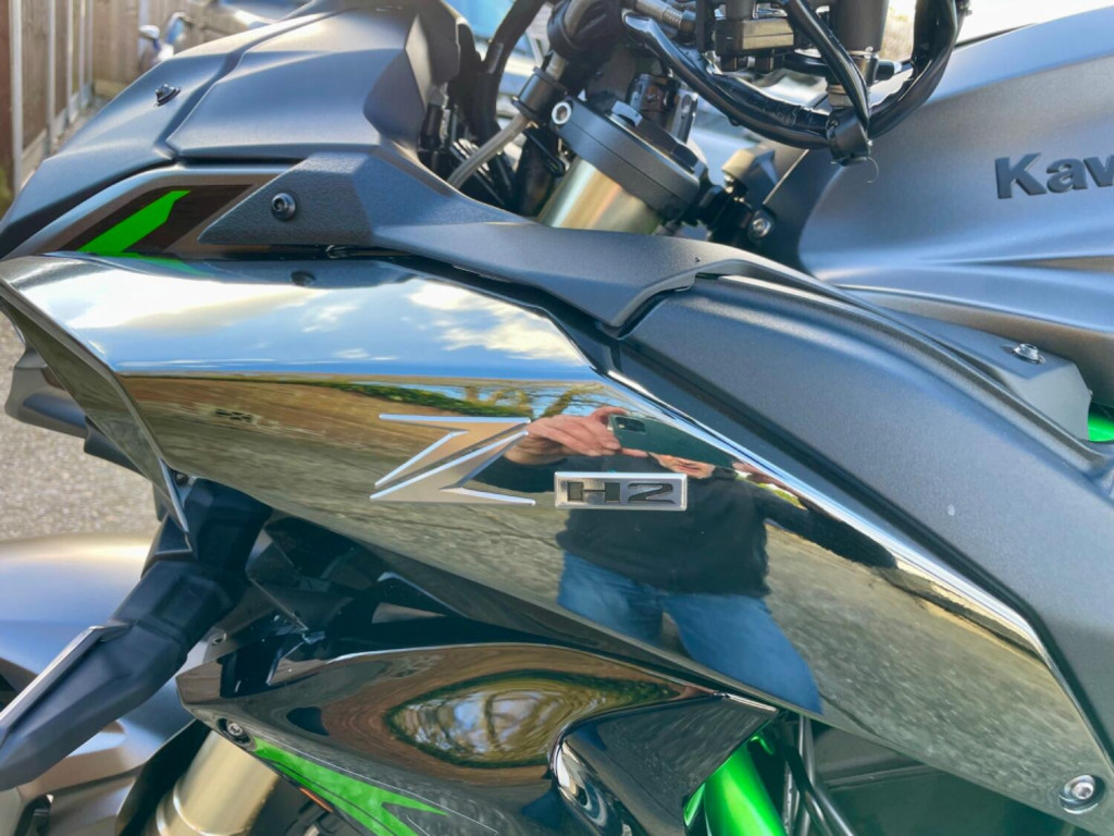 KAWASAKI Z H2