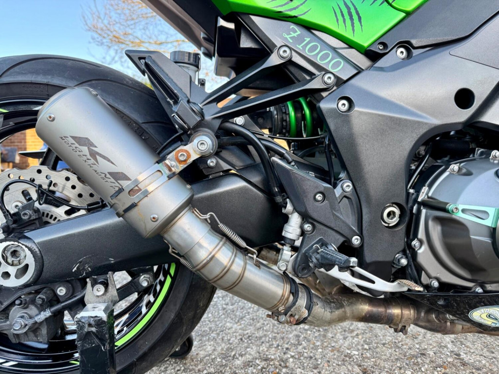 KAWASAKI Z1000
