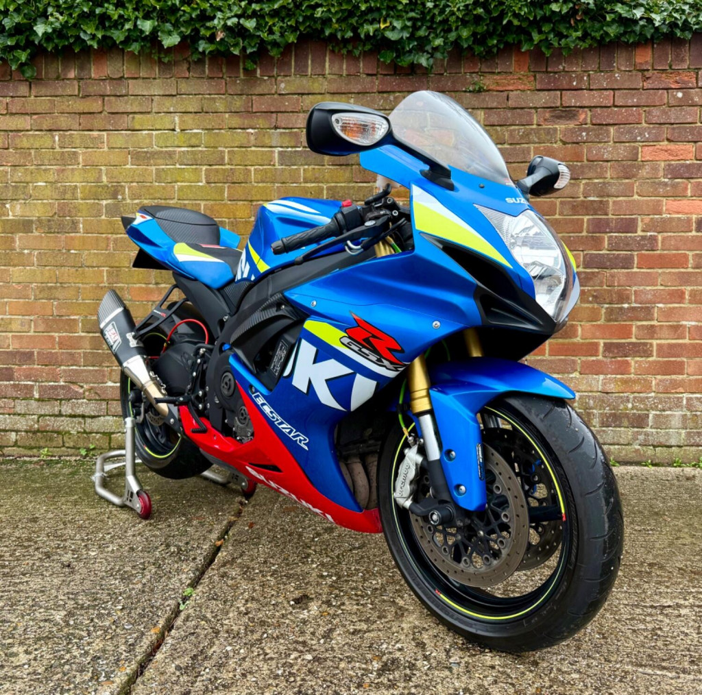 View SUZUKI GSXR750 MOTO GP EDITION 