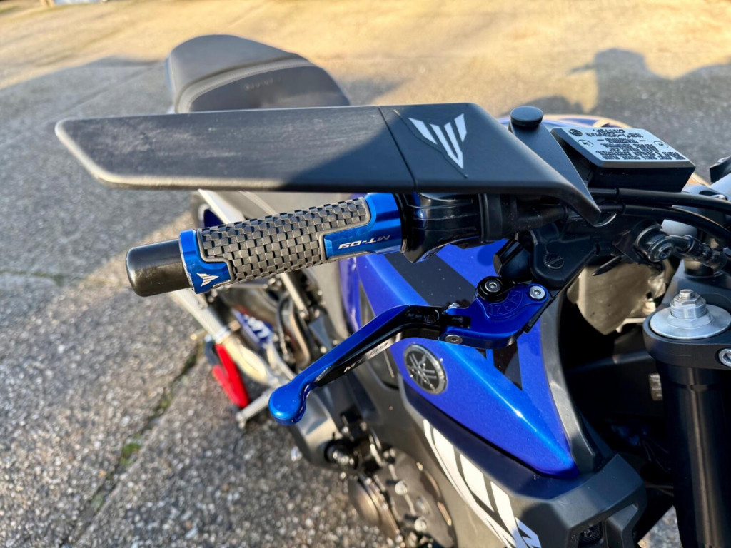 YAMAHA MT-09