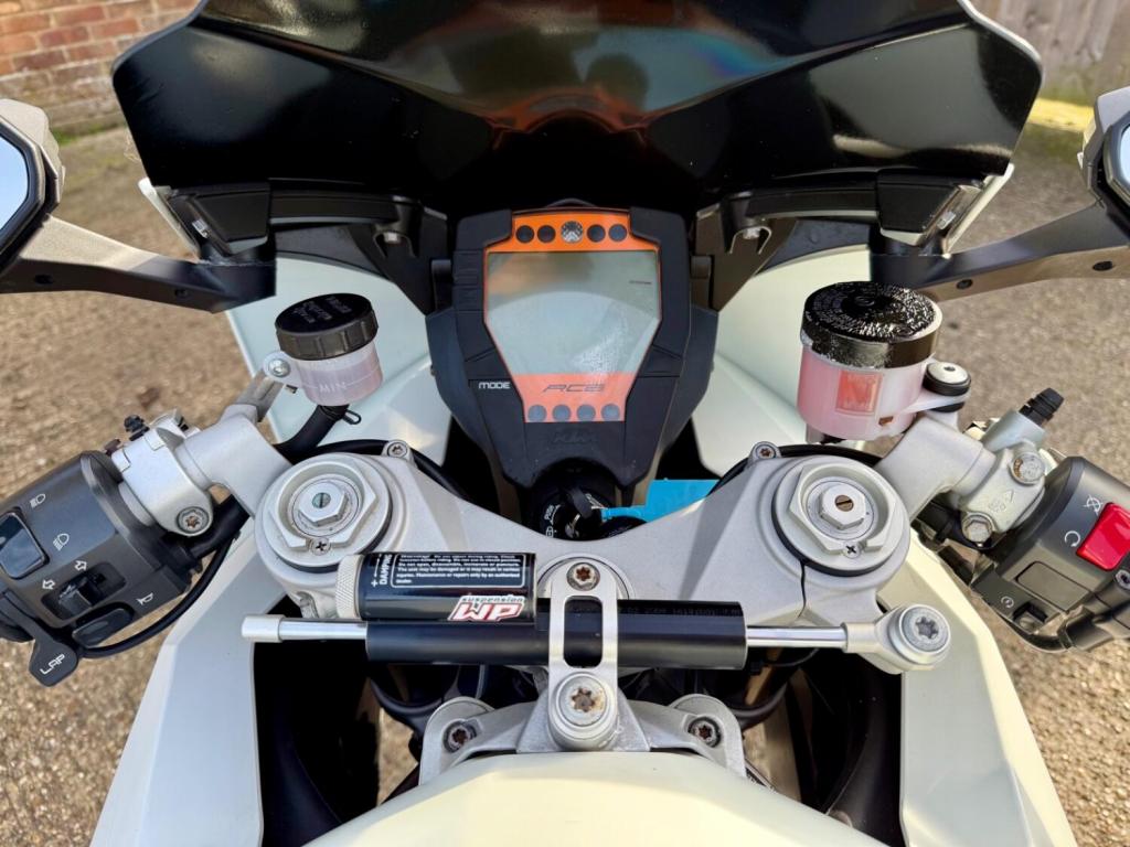 KTM RC8