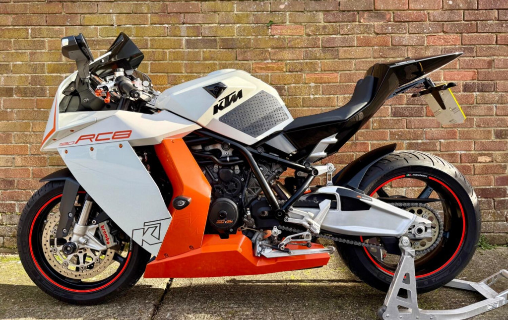View KTM RC8 Super Sports 2012