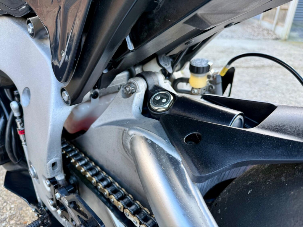 HONDA CBR1000RR Fireblade