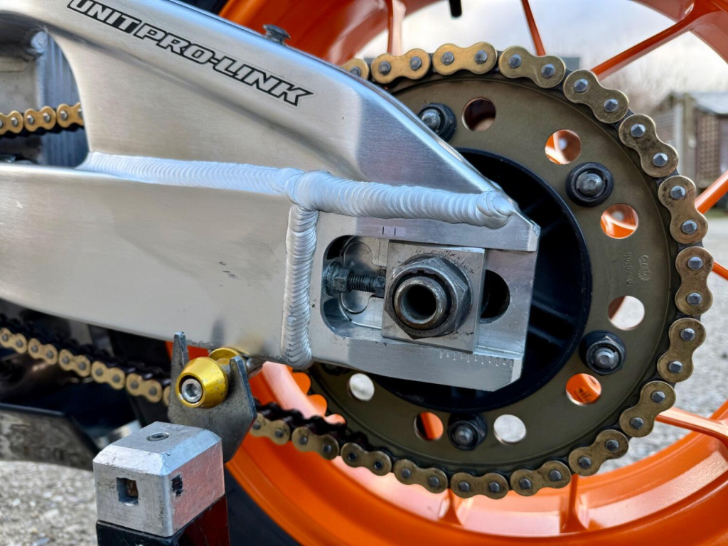 HONDA CBR1000RR Fireblade