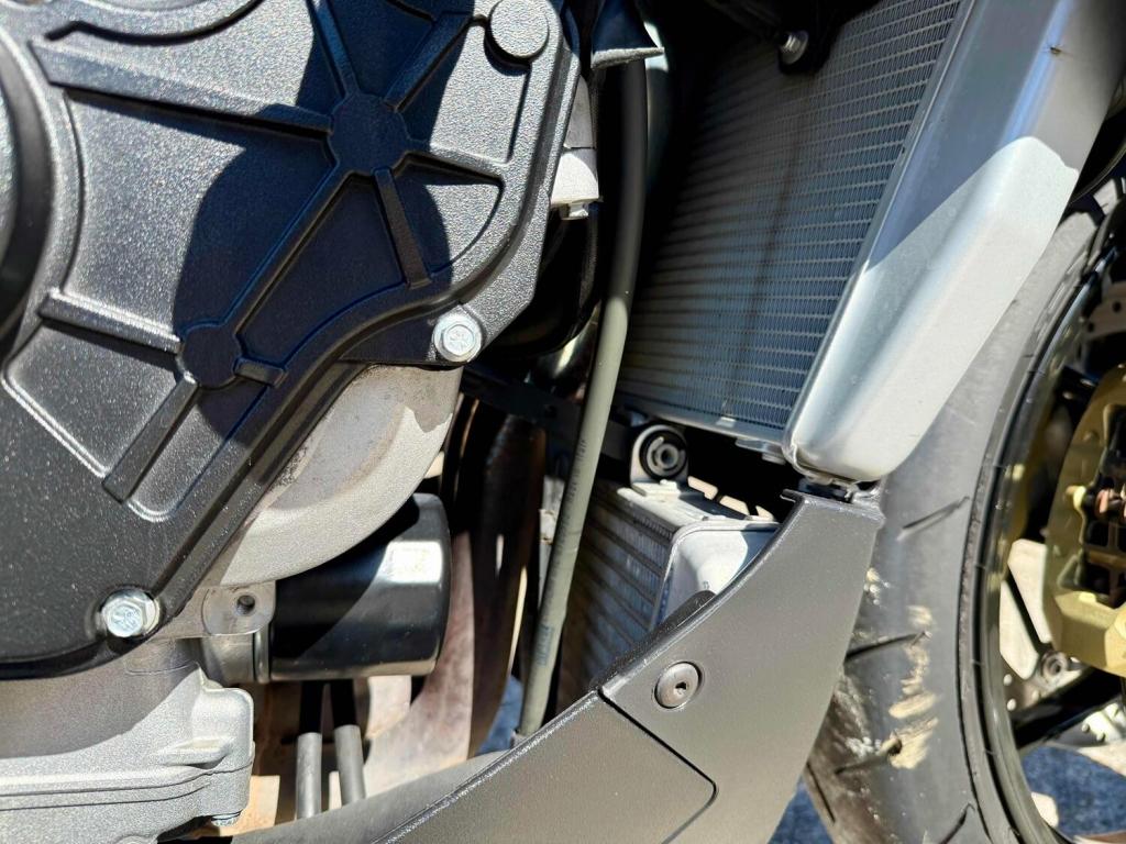 APRILIA Tuono 1100 V4