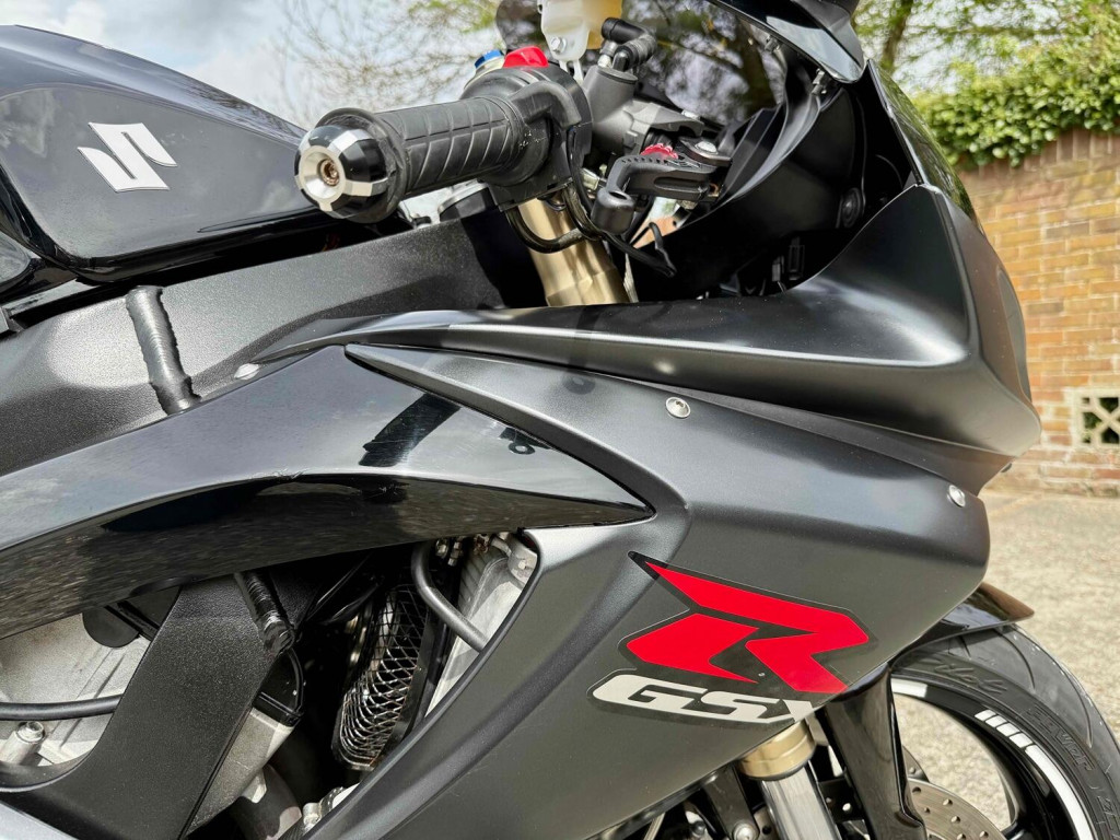 SUZUKI GSXR600