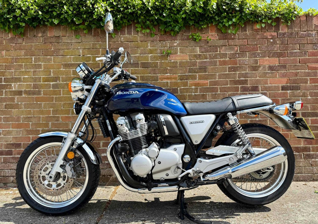View HONDA CB1100 