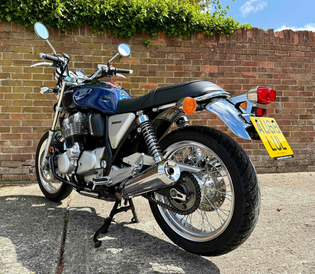 HONDA CB1100