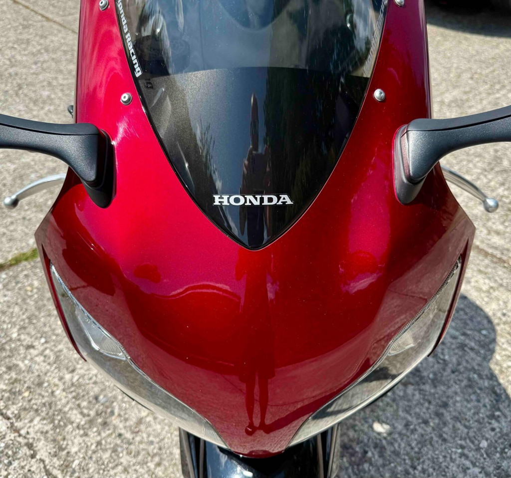 HONDA CBR1000RR Fireblade