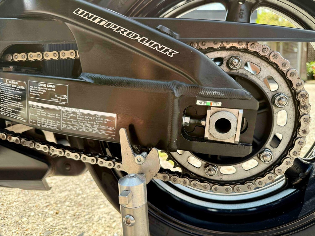 HONDA CBR1000RR Fireblade