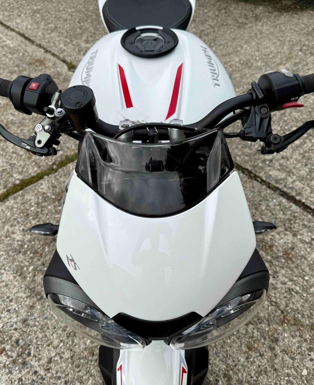 TRIUMPH STREET TRIPLE 765