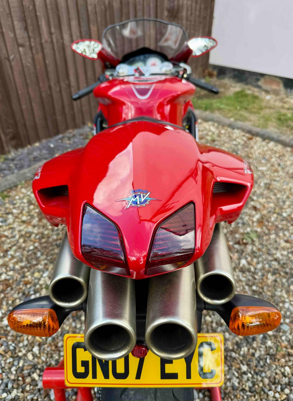 MV AGUSTA F4