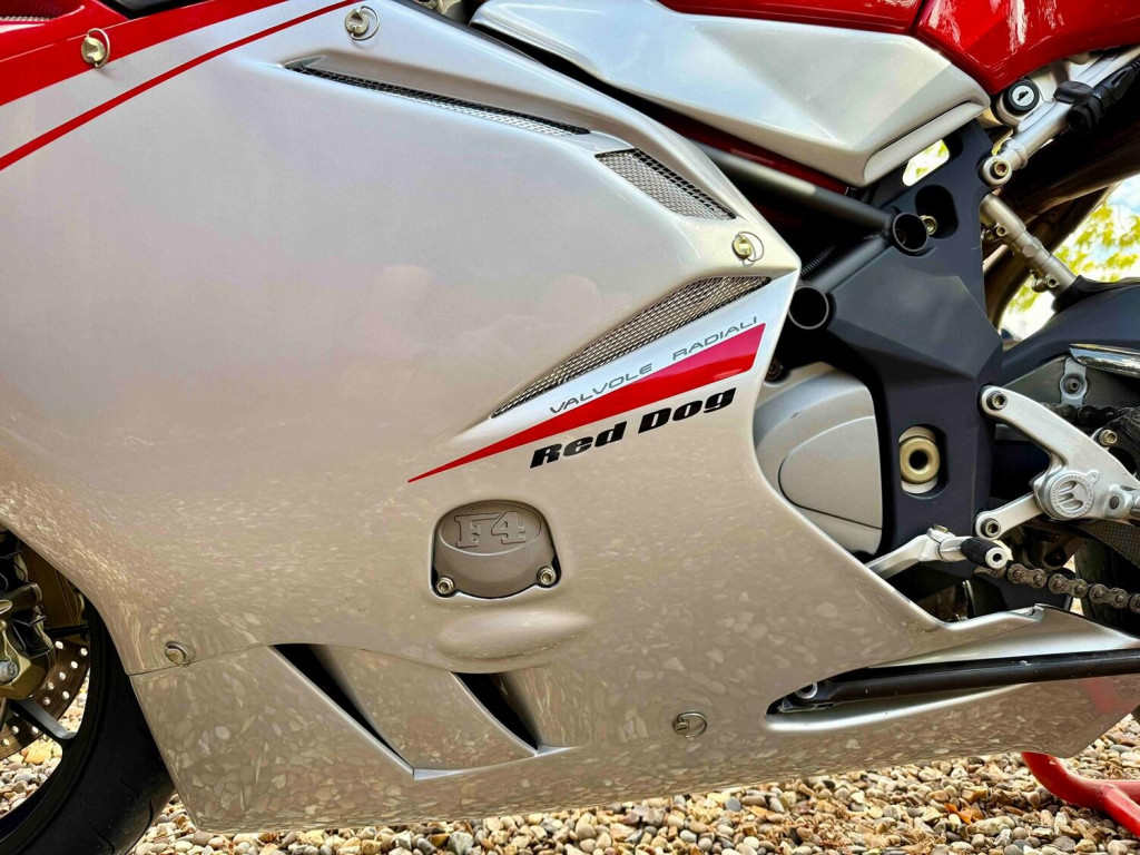 MV AGUSTA F4