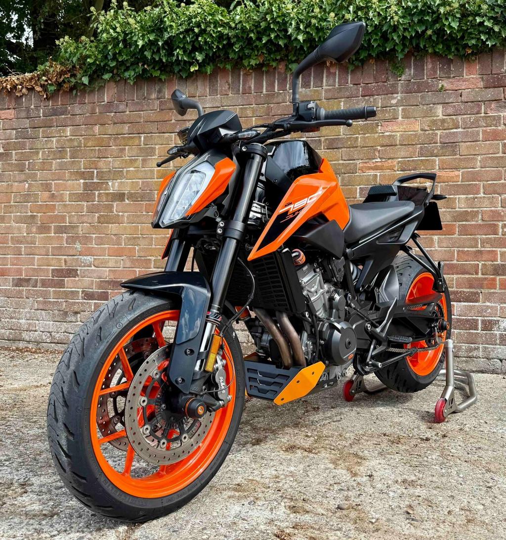 View KTM 790 DUKE 