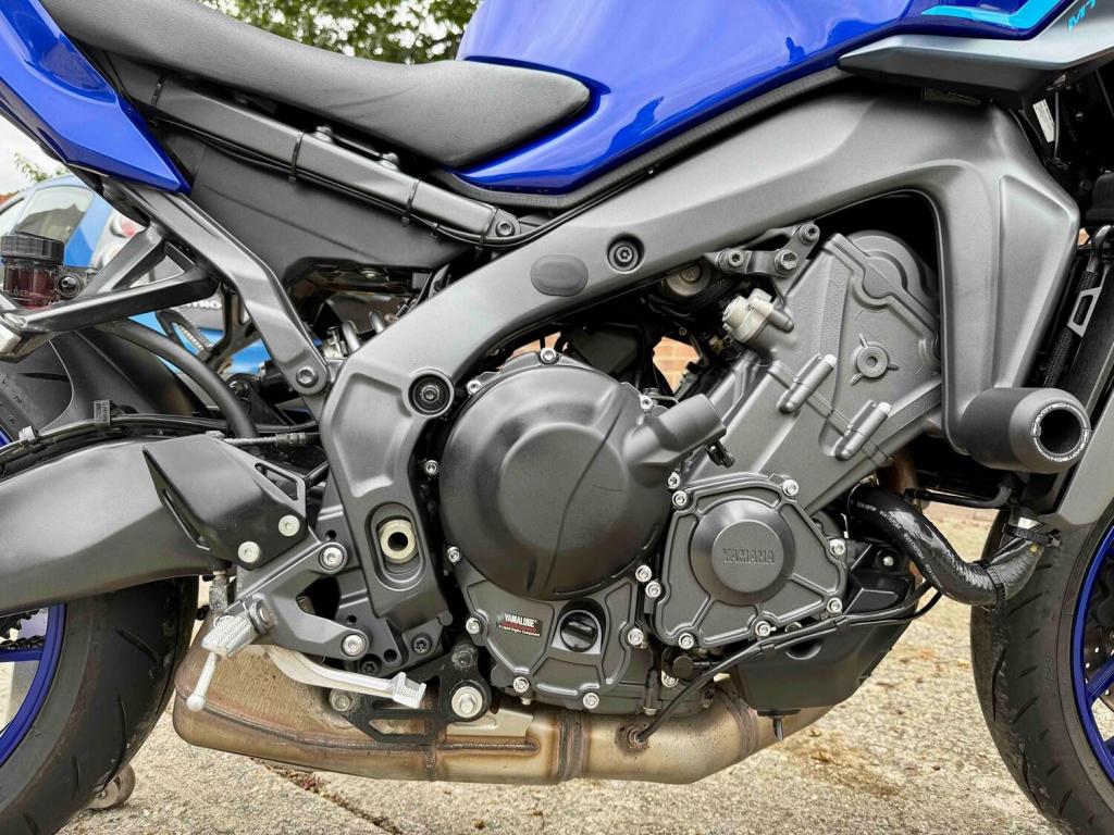 YAMAHA MT-09