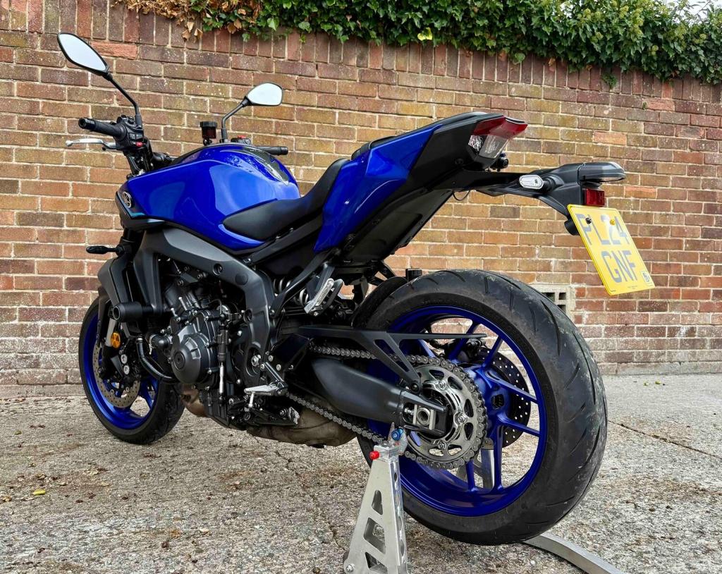 YAMAHA MT-09