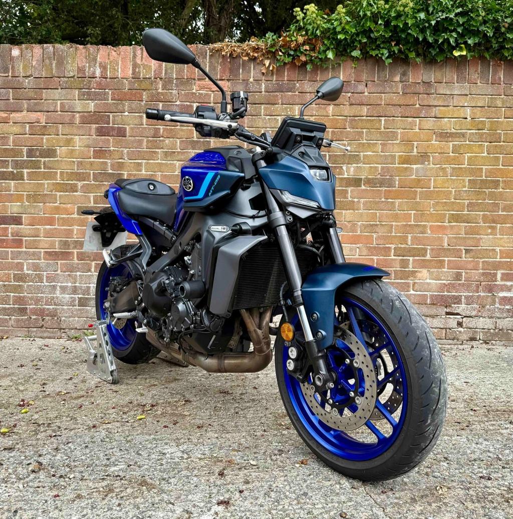 YAMAHA MT-09