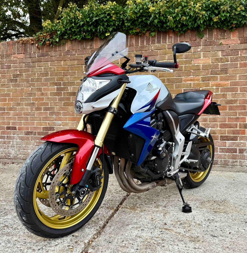 HONDA CB1000R