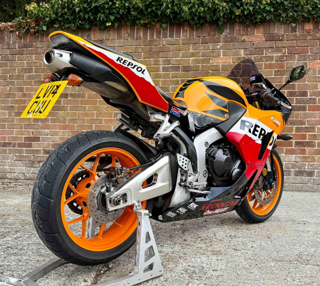 HONDA CBR600RR