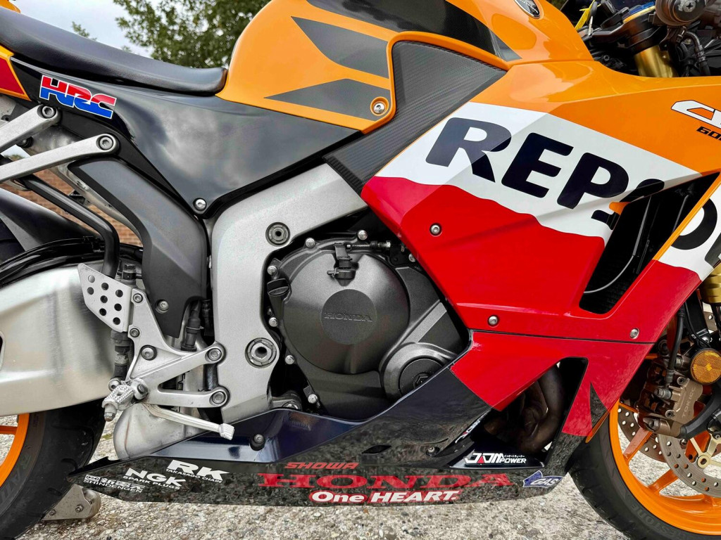 HONDA CBR600RR