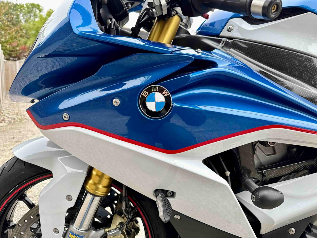 BMW S1000RR