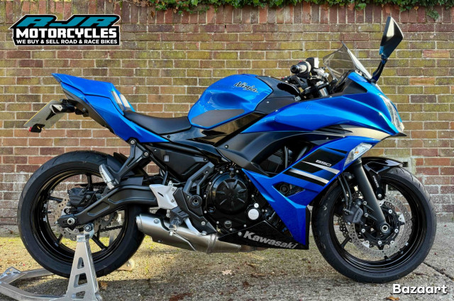 KAWASAKI Ninja 650 