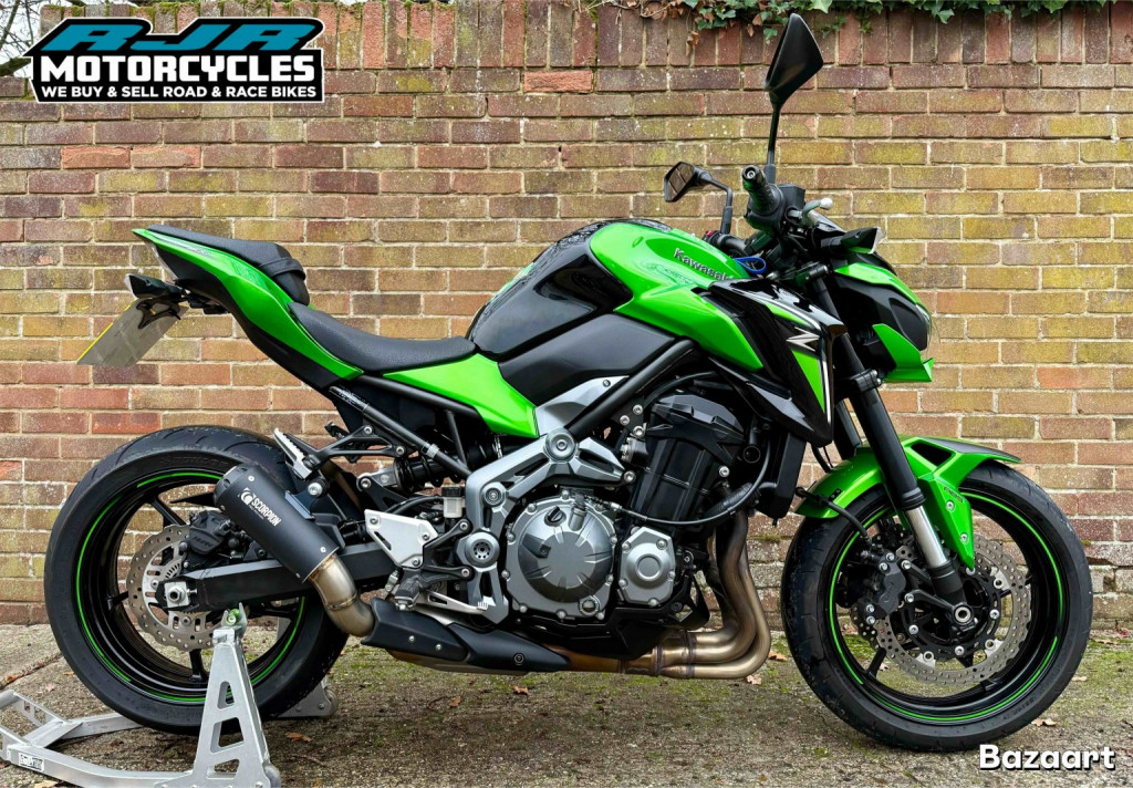 View KAWASAKI Z900 