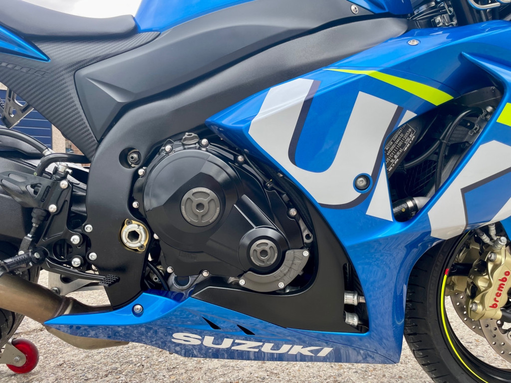 SUZUKI GSXR