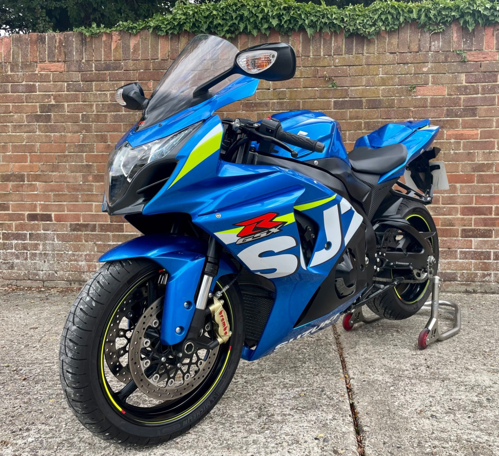 SUZUKI GSXR